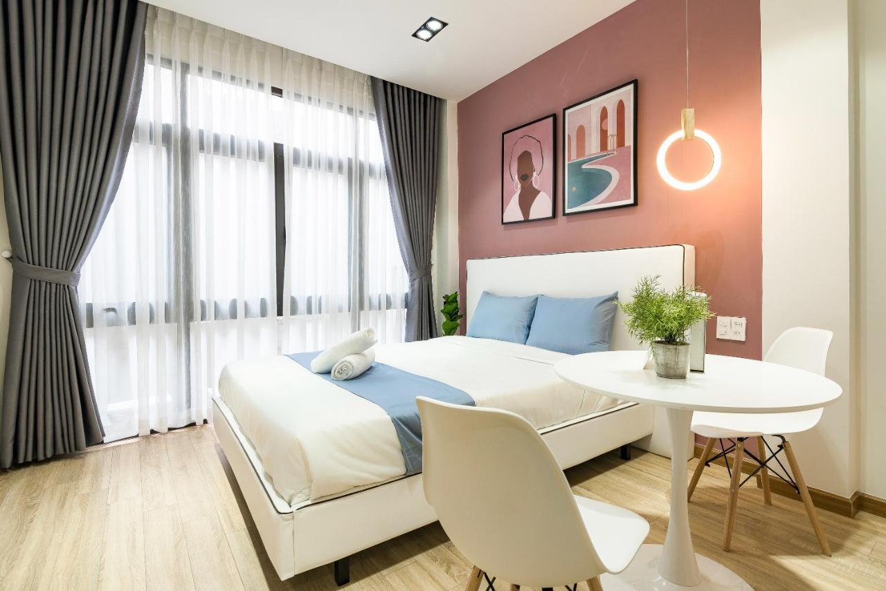 Cozrum Homes Aurora House Ho Chi Minh City Exterior photo