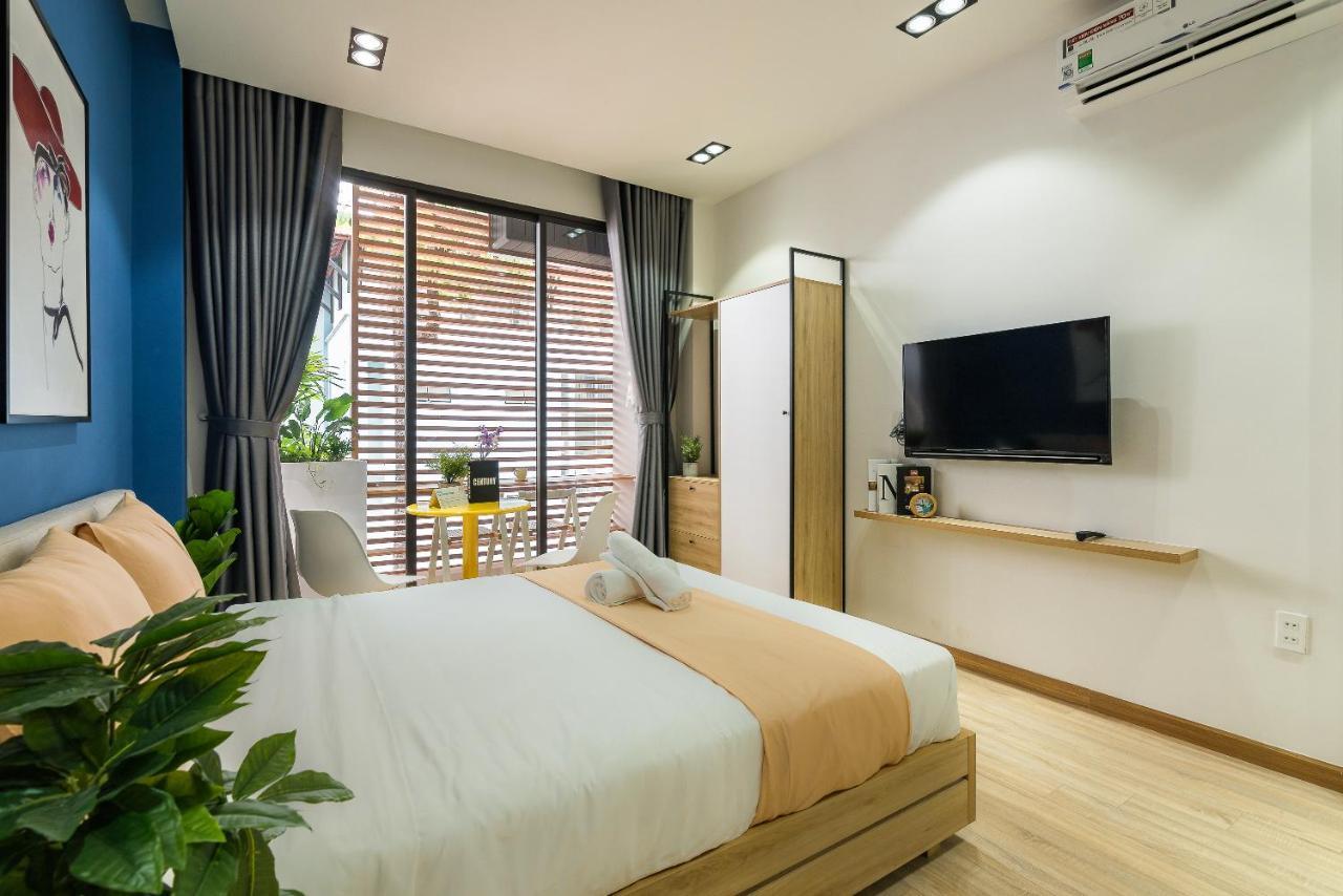 Cozrum Homes Aurora House Ho Chi Minh City Exterior photo